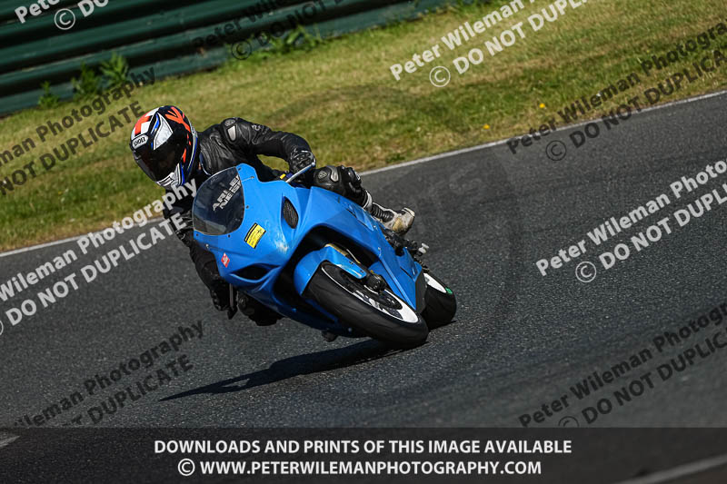 enduro digital images;event digital images;eventdigitalimages;mallory park;mallory park photographs;mallory park trackday;mallory park trackday photographs;no limits trackdays;peter wileman photography;racing digital images;trackday digital images;trackday photos